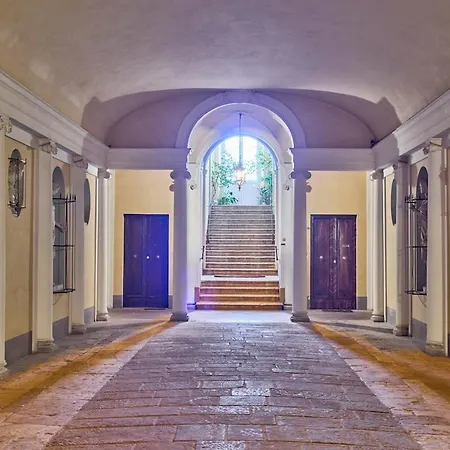 Palazzo Incontri Lägenhet *